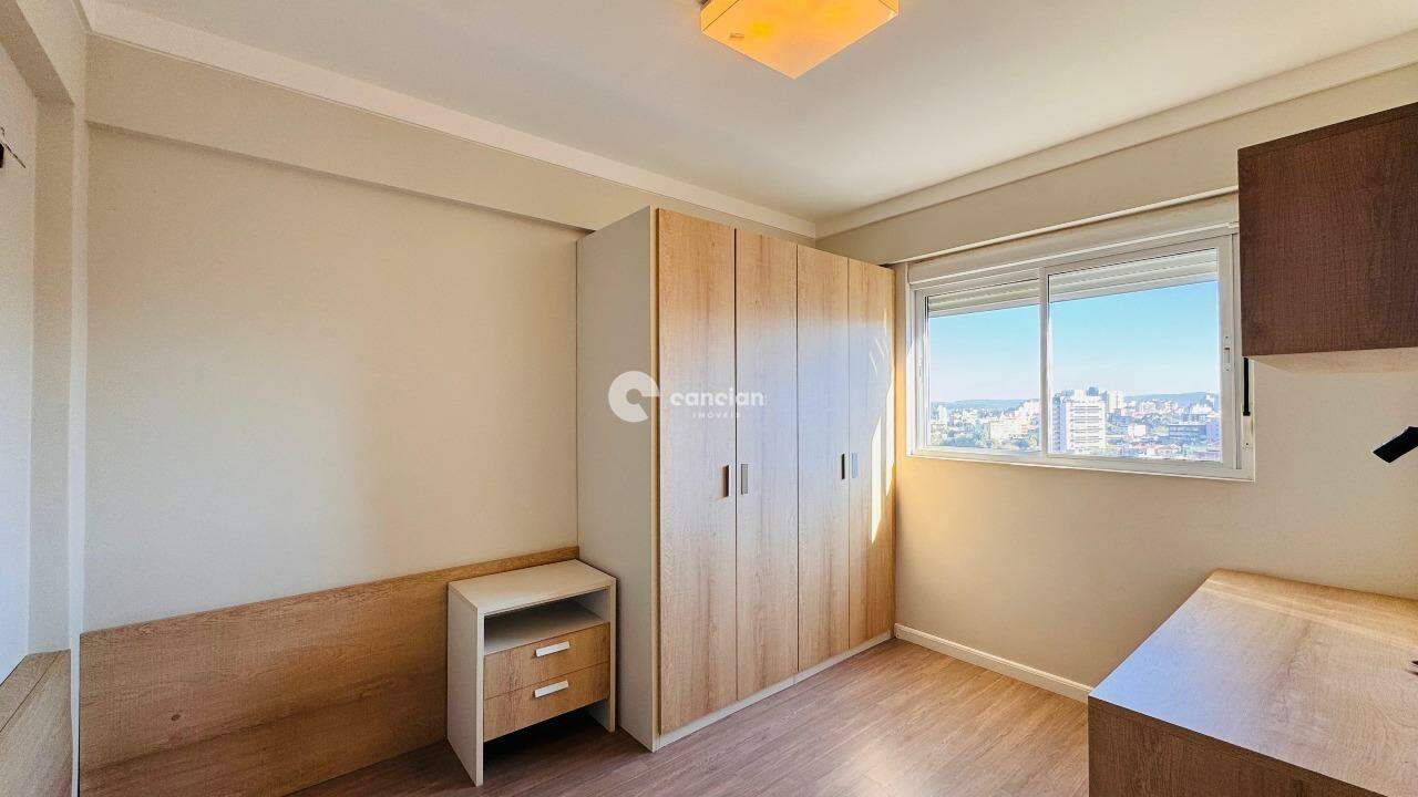 Duplex à venda no Centro: 2º dorm