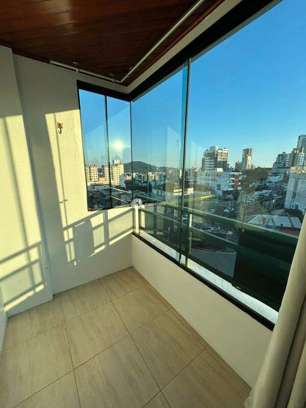 Apartamento para aluguel no Nossa Senhora das Dores: 