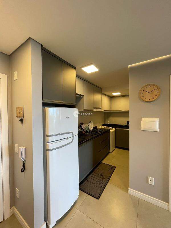 Apartamento para aluguel no Camobi: 