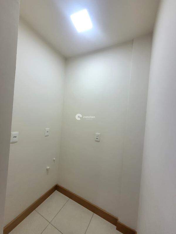 Sala Comercial para aluguel no Centro: 