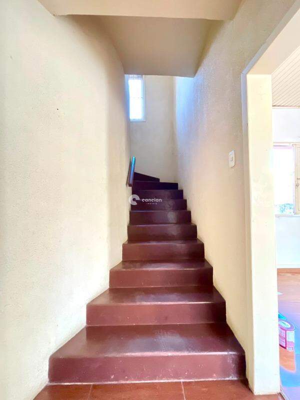 Casa à venda no Centro: 