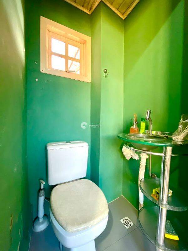 Casa à venda no Centro: 