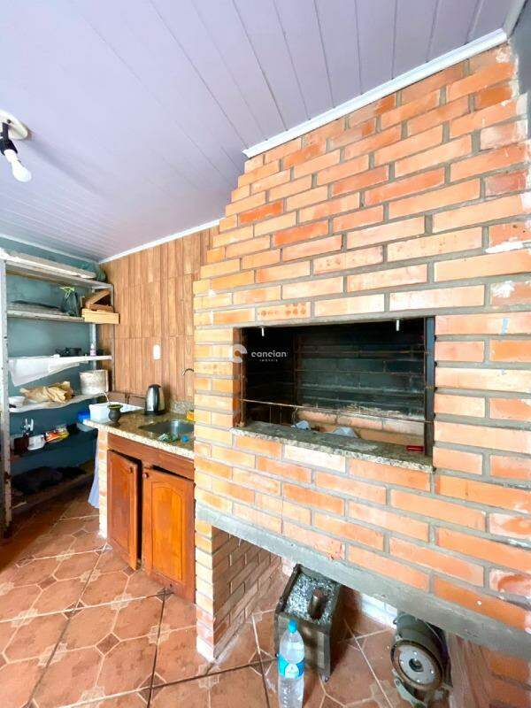 Casa à venda no Centro: 