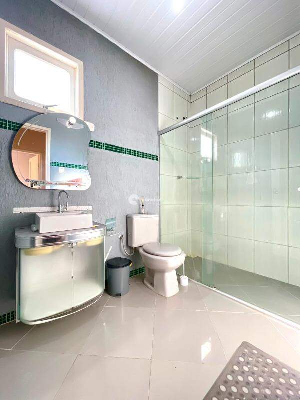 Casa para aluguel no Centro: 