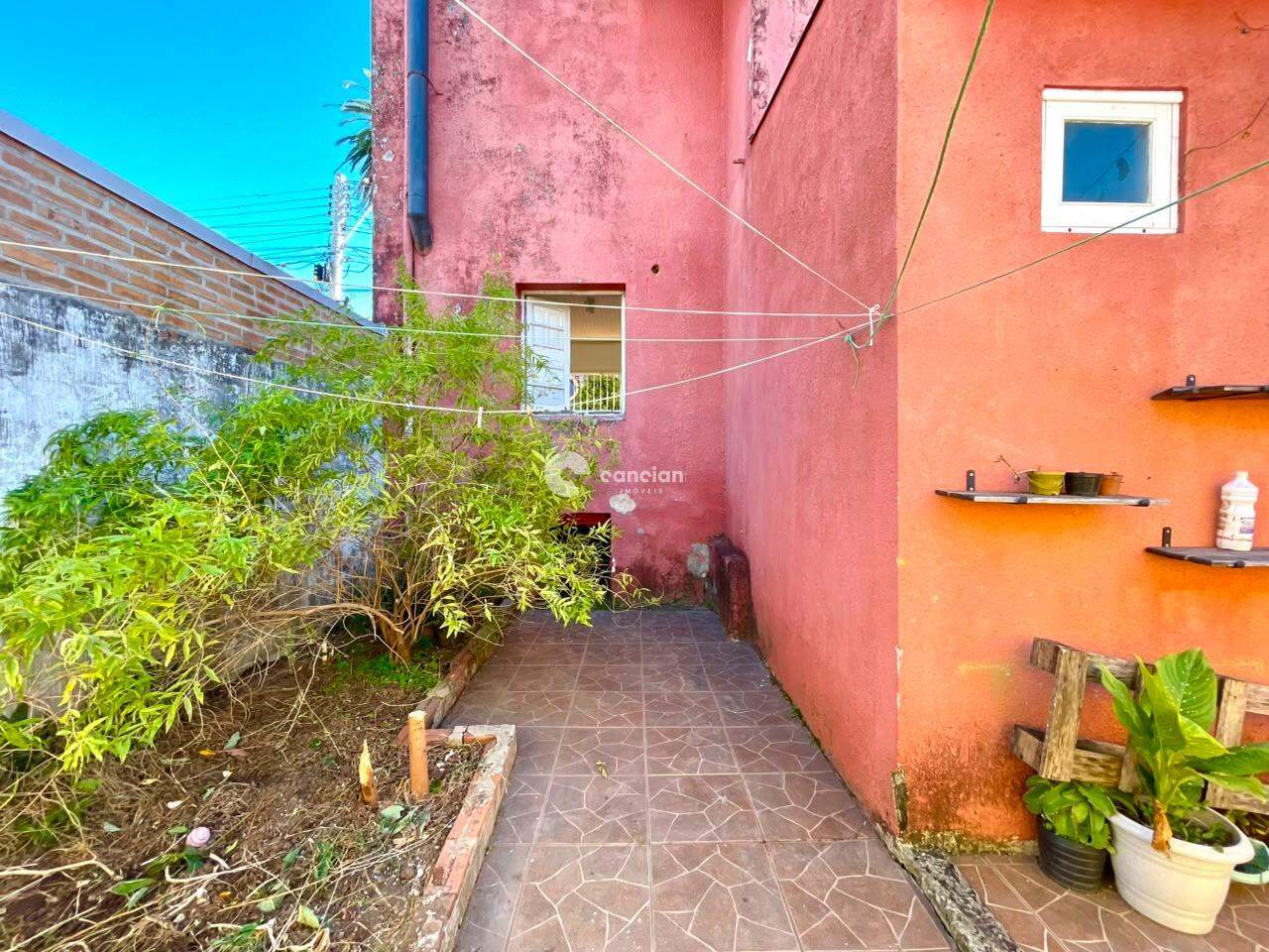Casa para aluguel no Centro: 