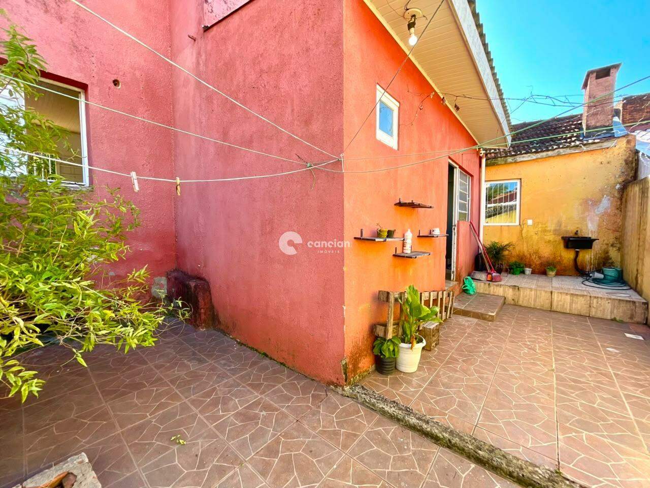 Casa para aluguel no Centro: 