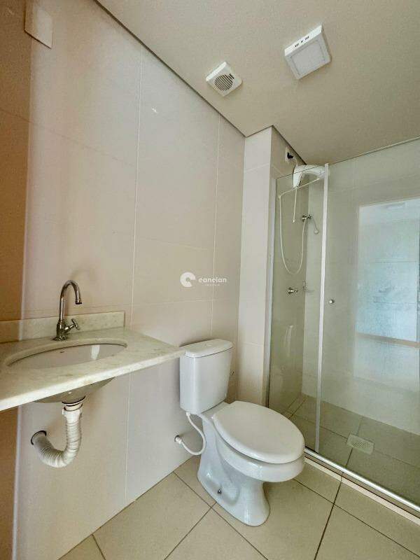 Apartamento para aluguel no Centro: 