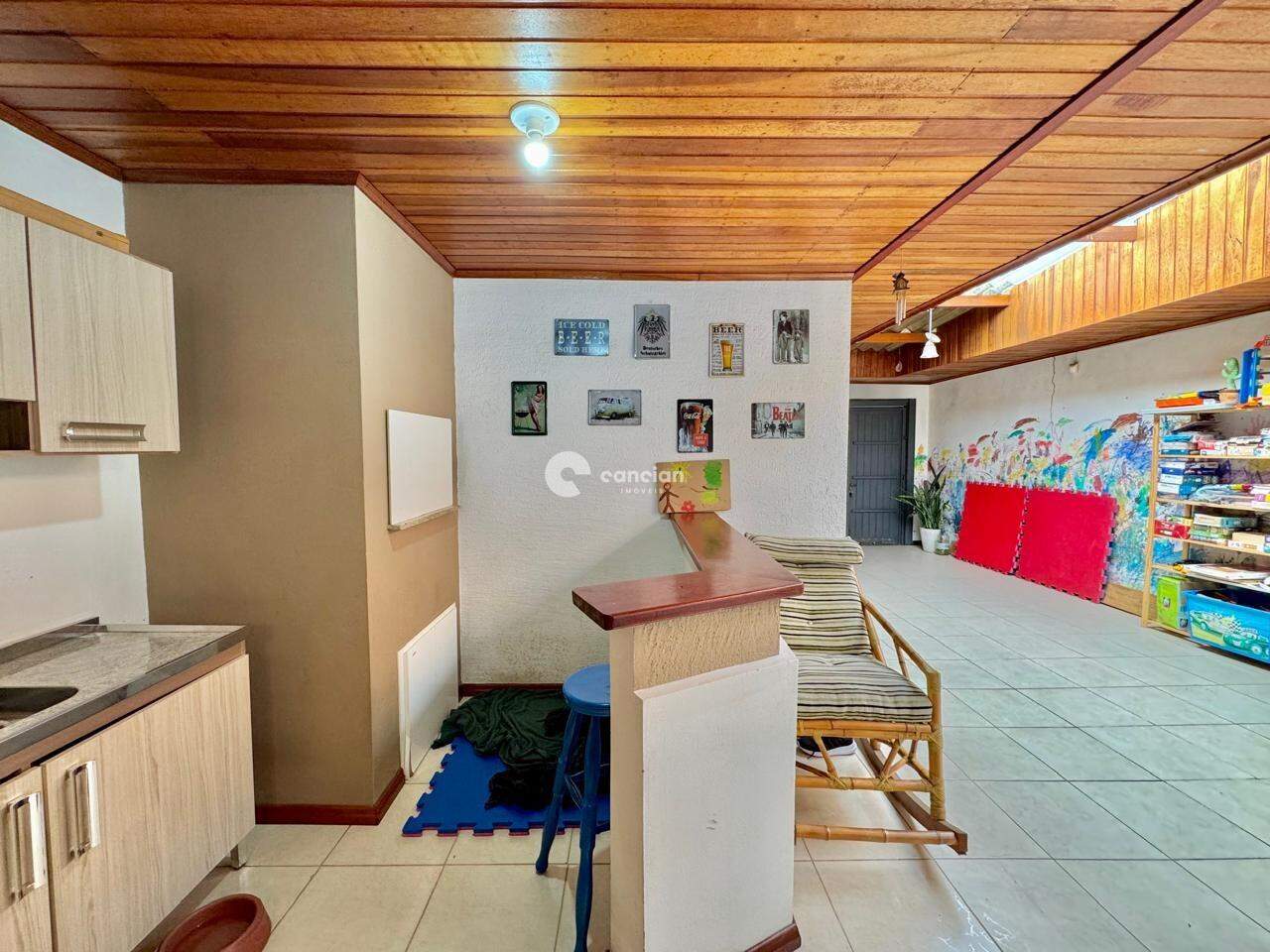 Casa de Condomínio à venda no Camobi: 