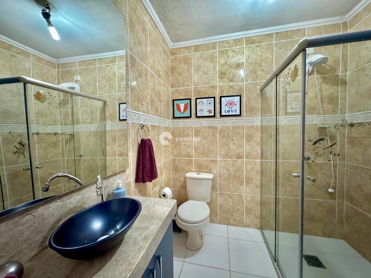 Casa de Condomínio à venda no Camobi: 