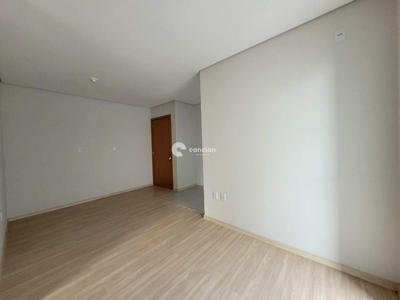 Apartamento para aluguel no Camobi: 