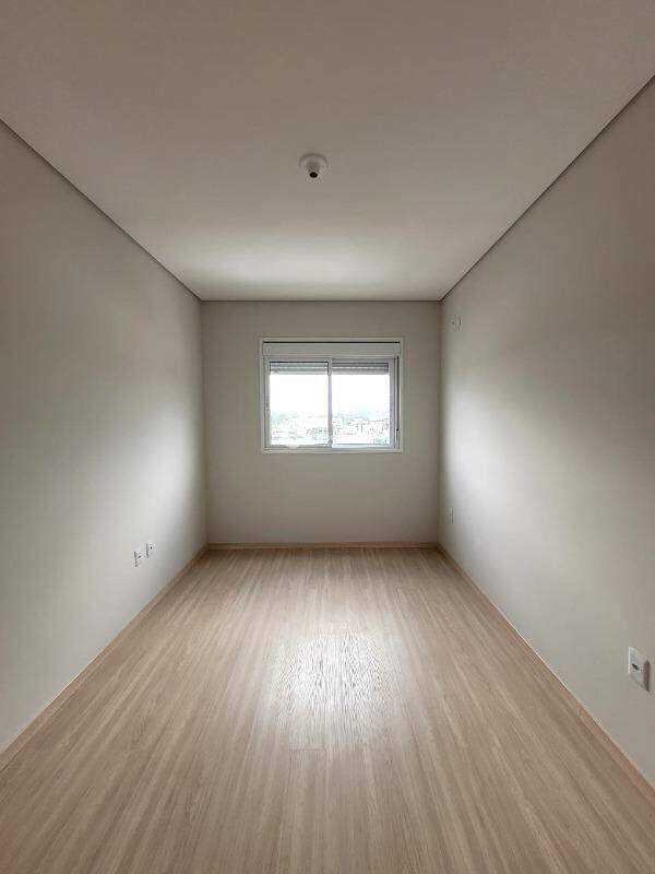 Apartamento para aluguel no Camobi: 