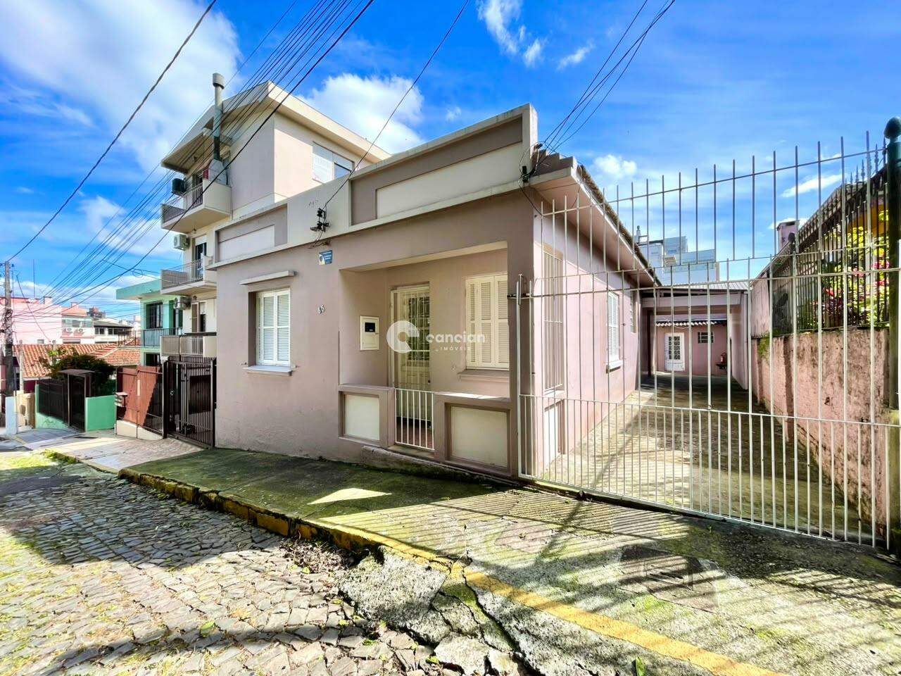 Casa para aluguel no Centro: 