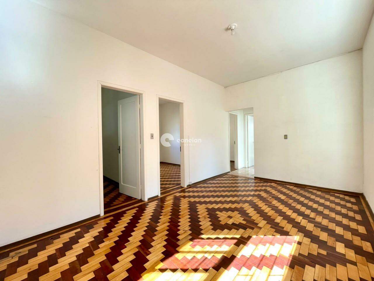 Casa para aluguel no Centro: 