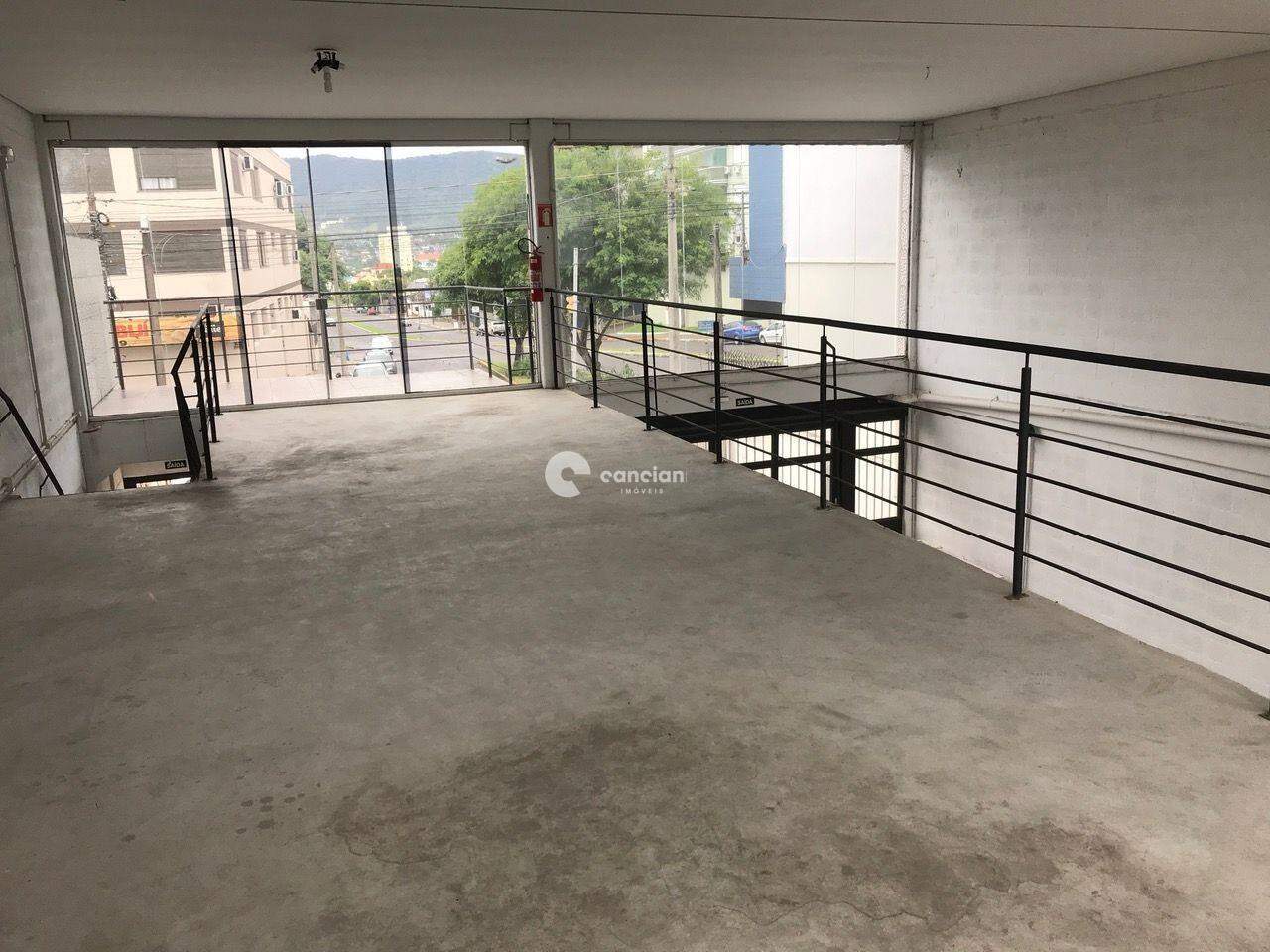 Pavilhão à venda no Centro: 
