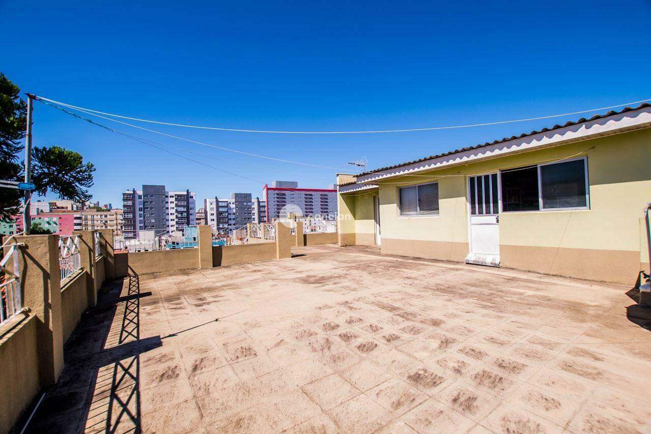Prédio Residencial à venda no Bonfim: 