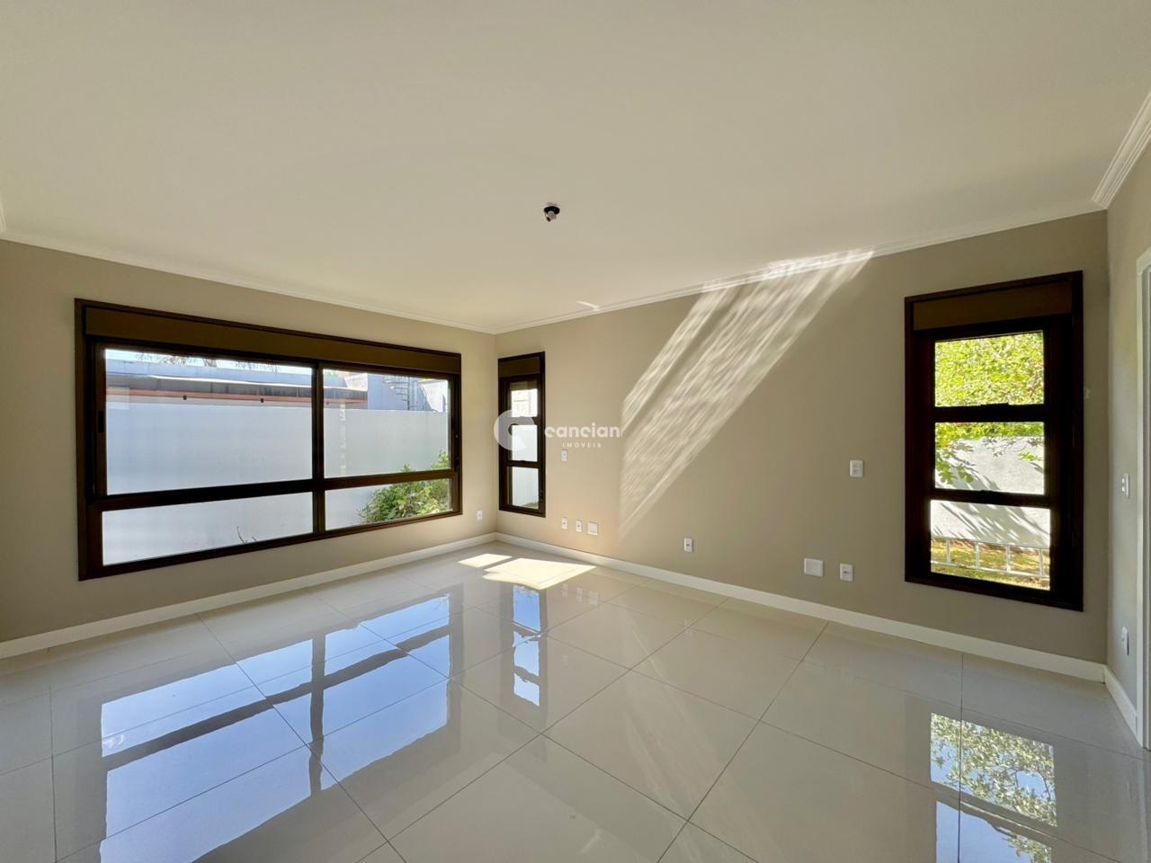 Casa de Condomínio à venda no São José: 