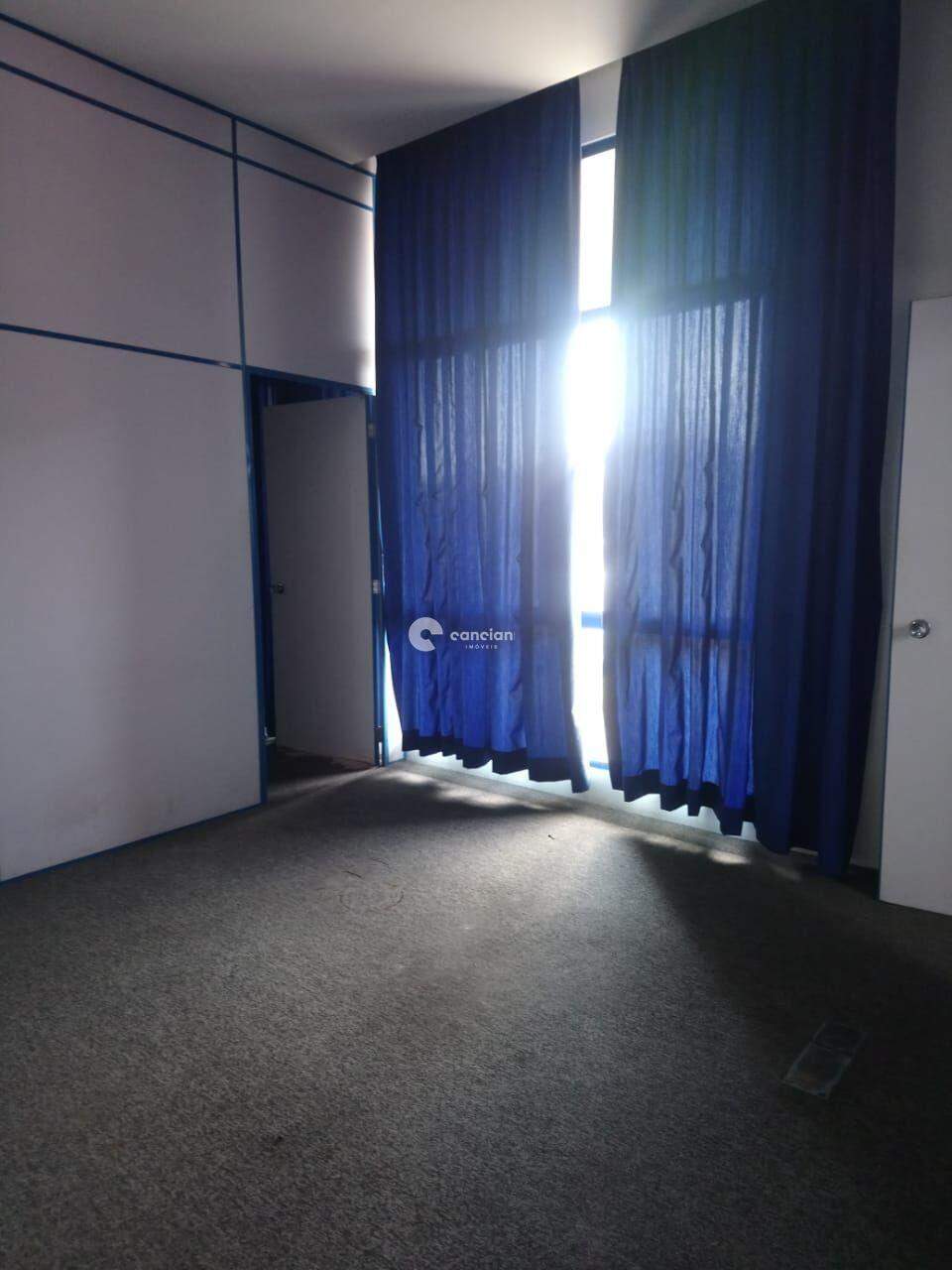 Pavilhão à venda no Lorenzi: 