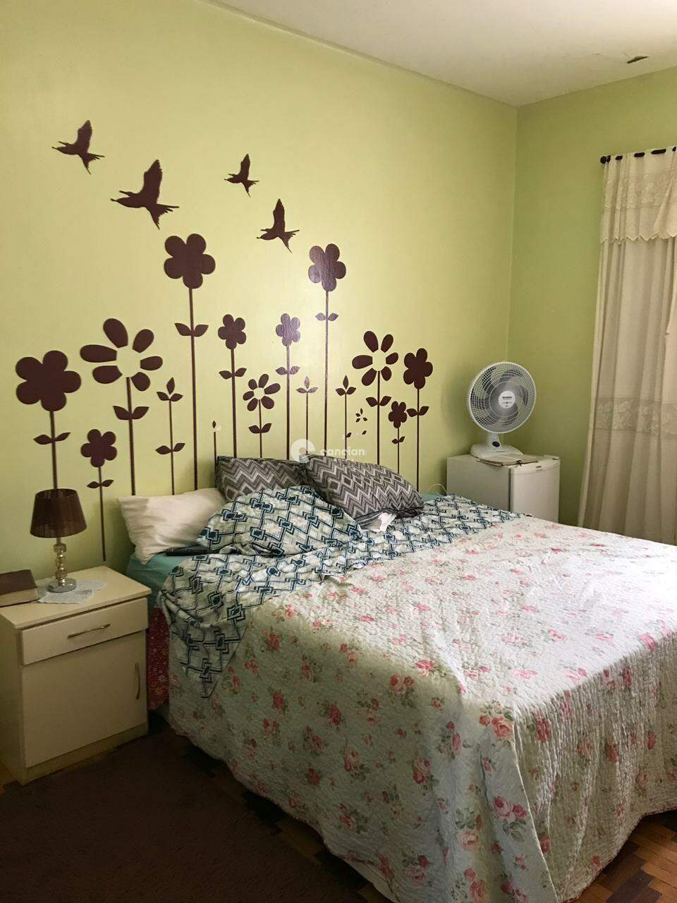 Casa à venda no Centro: 