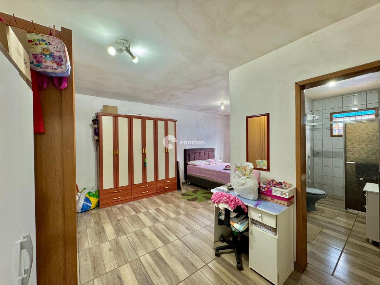 Casa à venda no Camobi: 