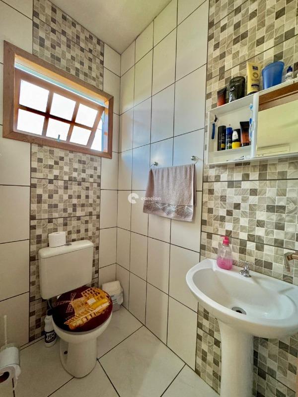 Casa à venda no Camobi: 