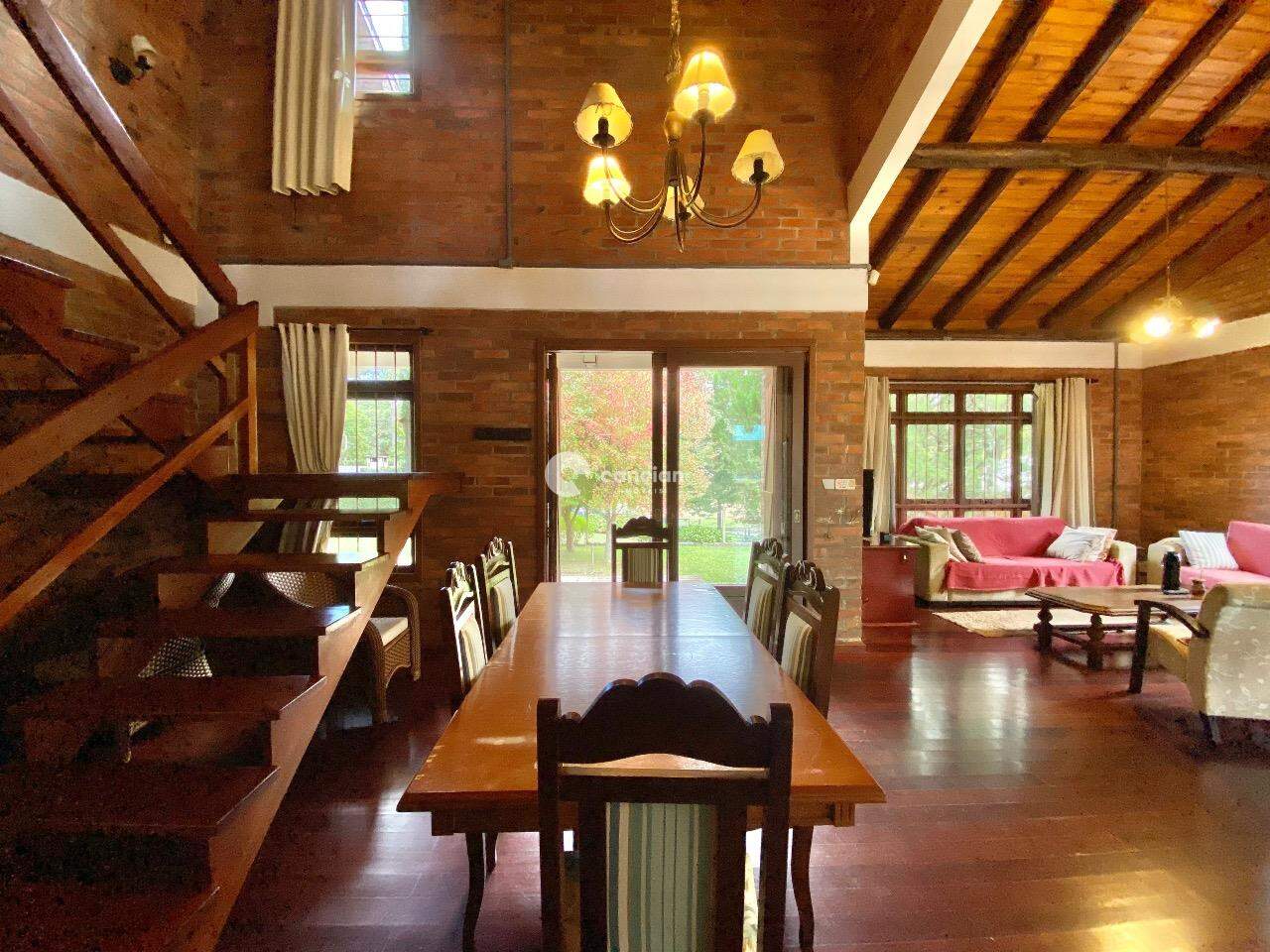 Casa à venda no Parque Pinhal: 