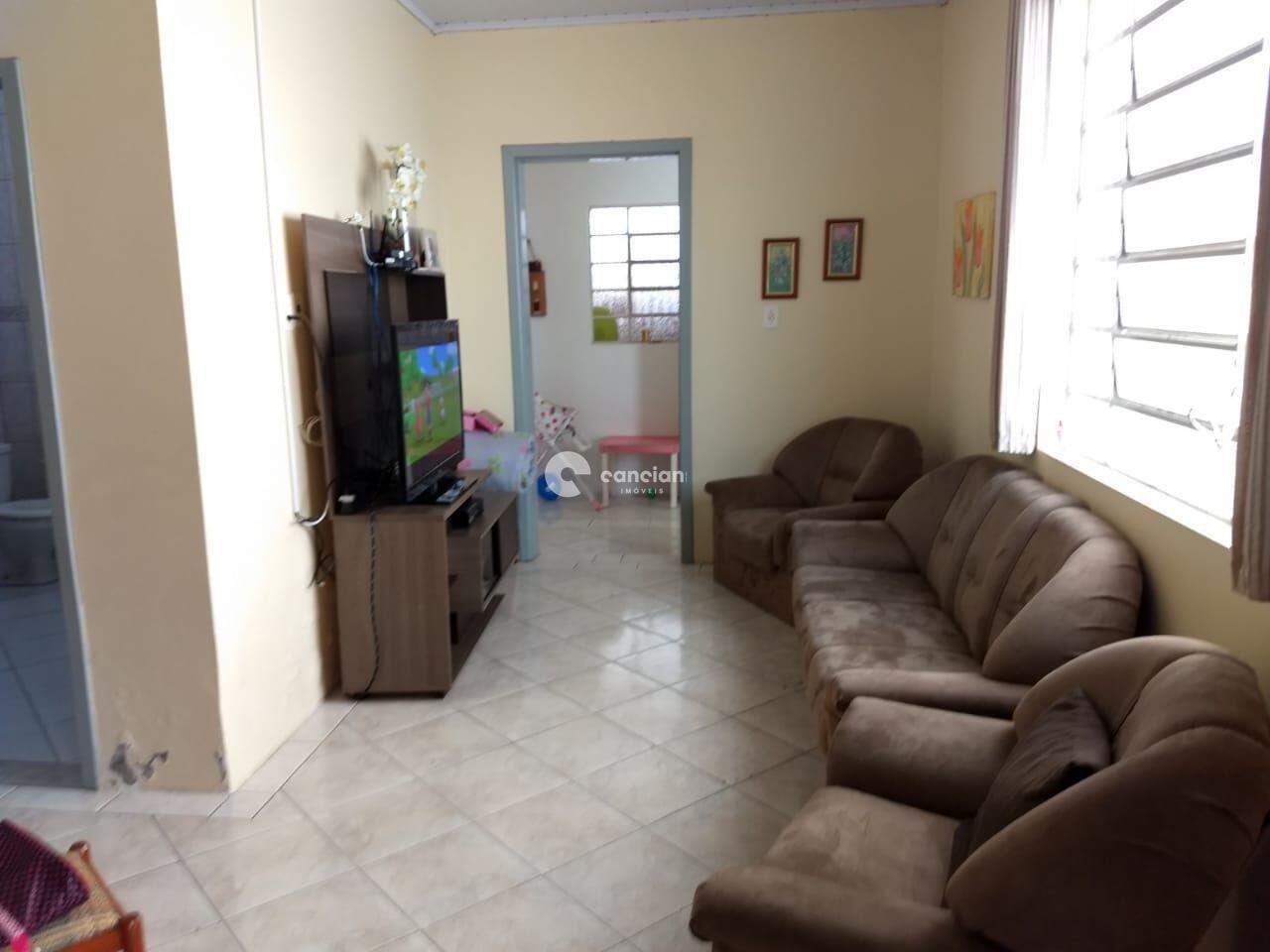 Casa à venda no Centro: 