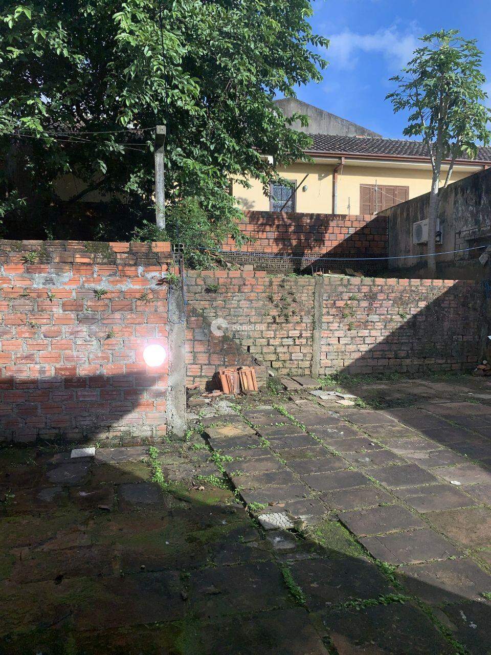 Terreno à venda no Menino Jesus: 