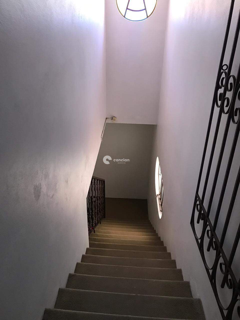 Casa à venda no Centro: