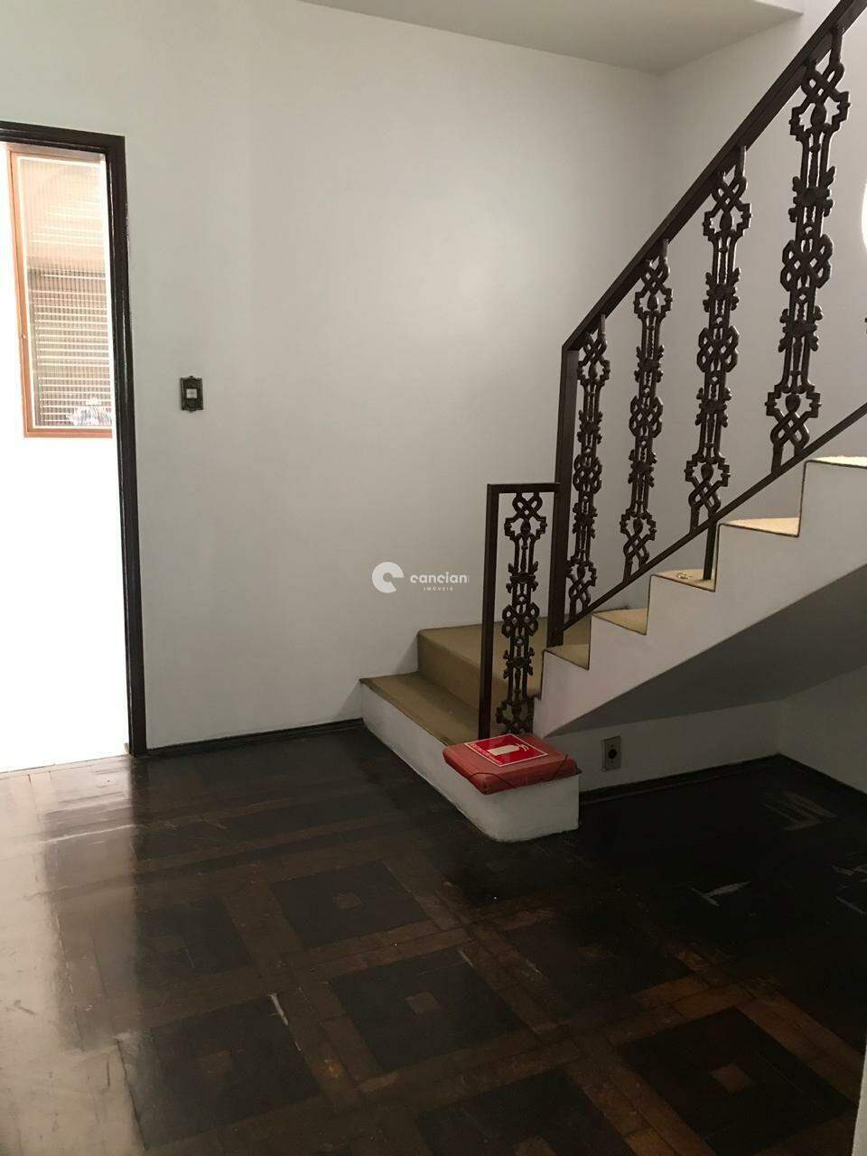 Casa à venda no Centro: