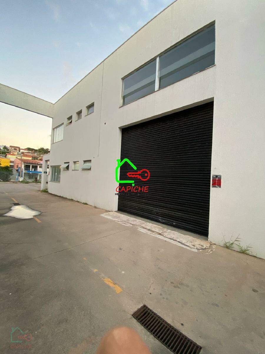 Loja-Salão, 200 m² - Foto 1