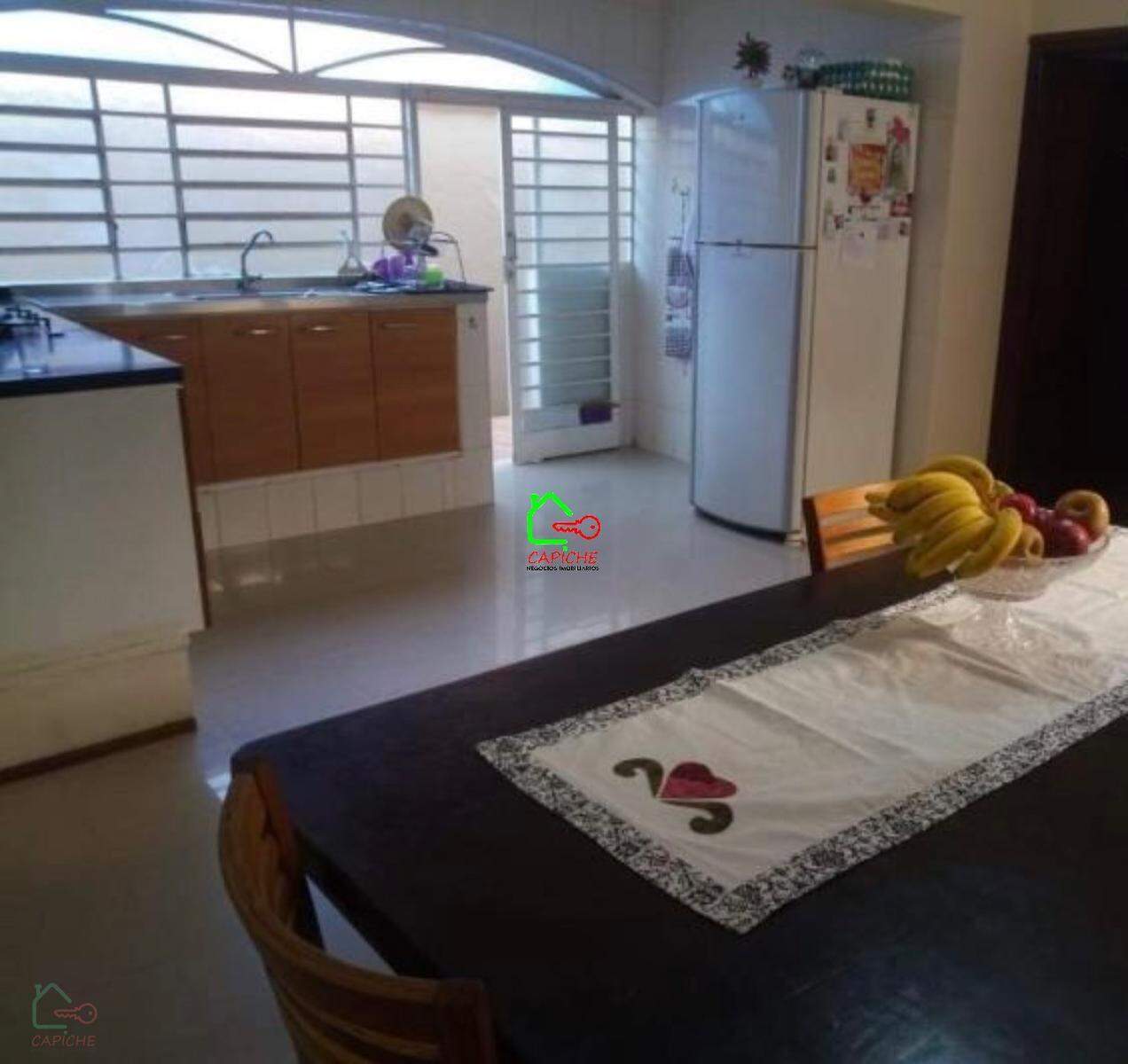Casa, 3 quartos, 221 m² - Foto 11