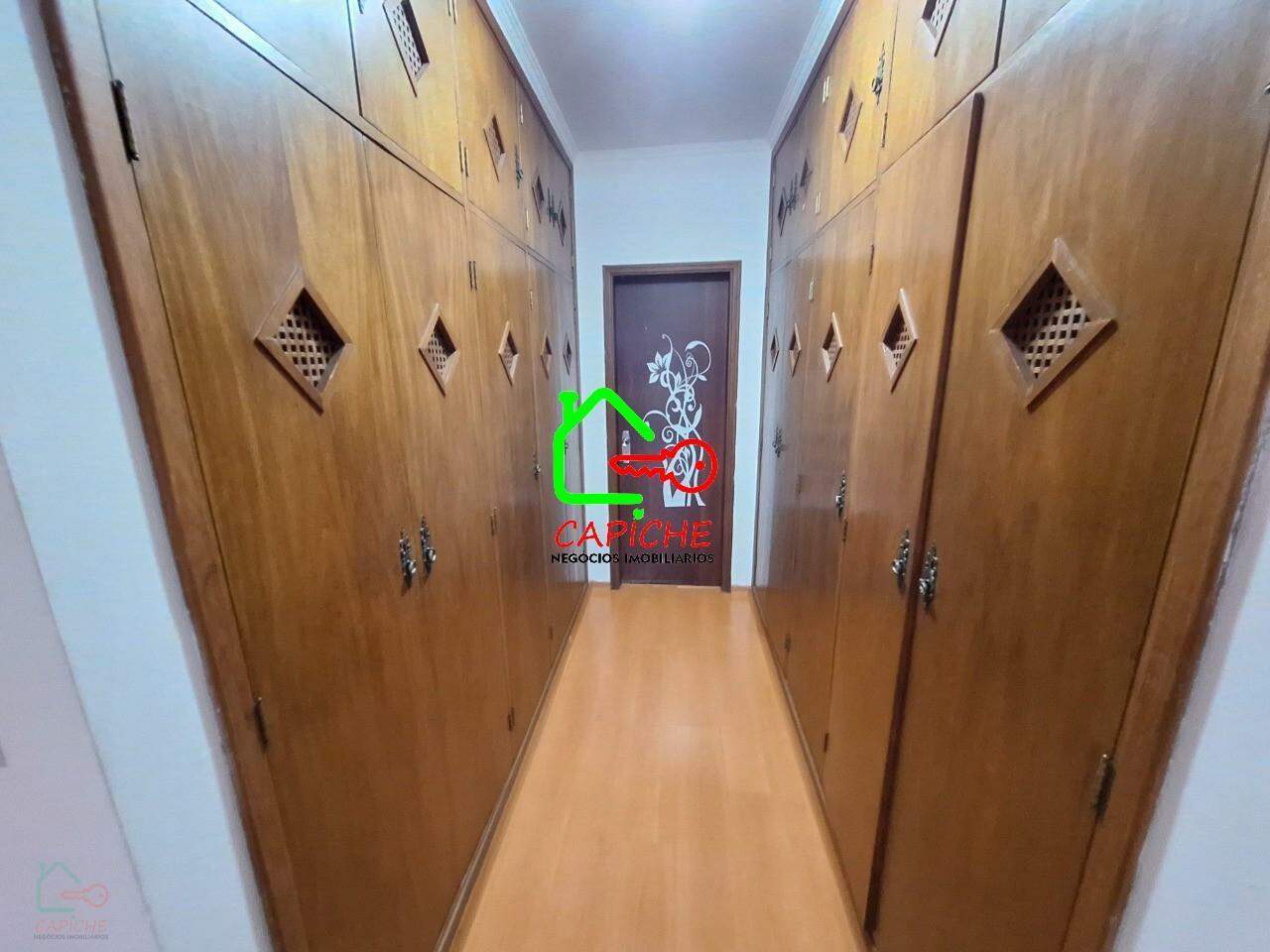 Casa, 3 quartos, 289 m² - Foto 17
