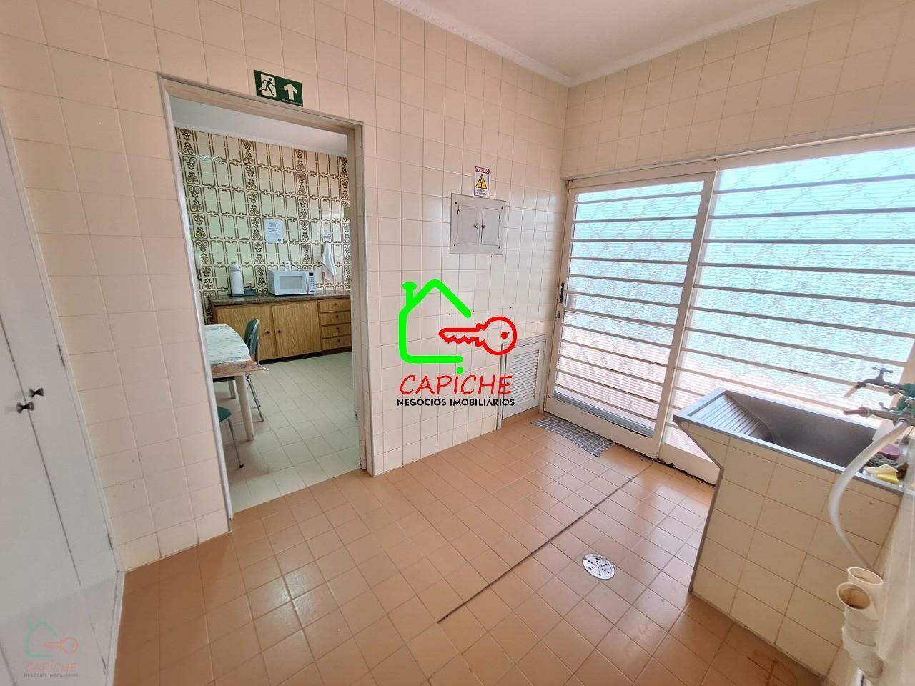 Casa, 3 quartos, 289 m² - Foto 8