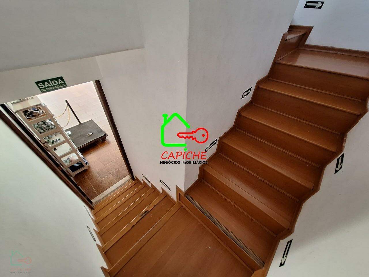 Casa, 3 quartos, 289 m² - Foto 28