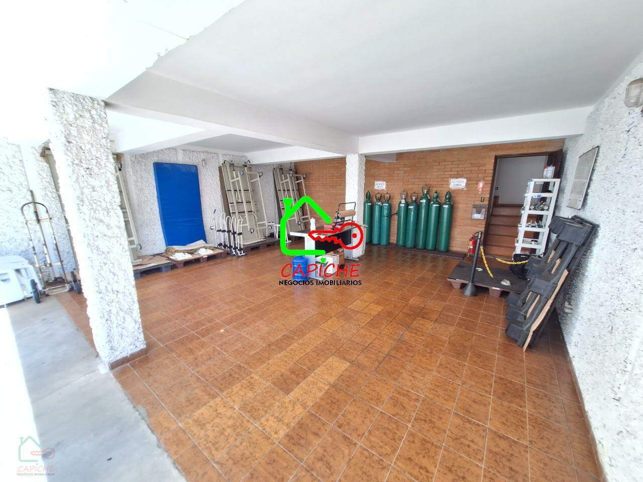 Casa, 3 quartos, 289 m² - Foto 30