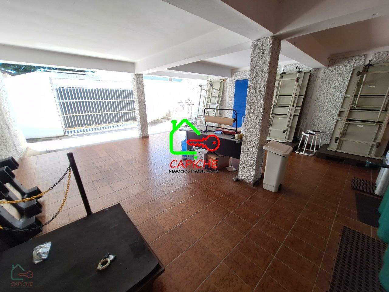 Casa, 3 quartos, 289 m² - Foto 29