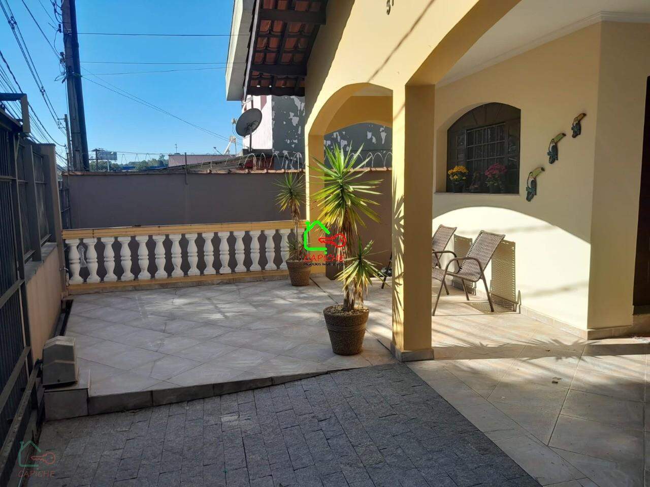 Casa, 3 quartos, 300 m² - Foto 1