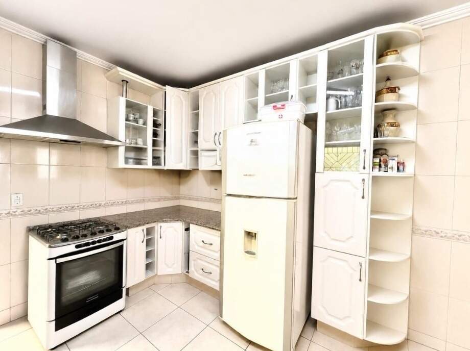 Casa, 3 quartos, 207 m² - Foto 8