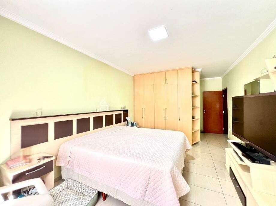 Casa, 3 quartos, 207 m² - Foto 17