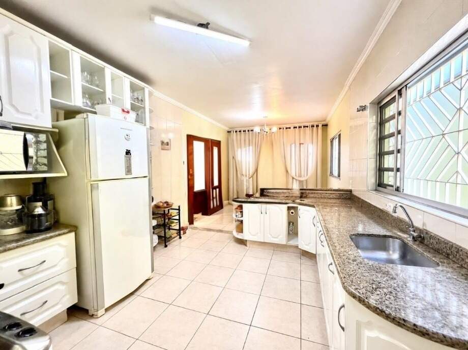 Casa, 3 quartos, 207 m² - Foto 7