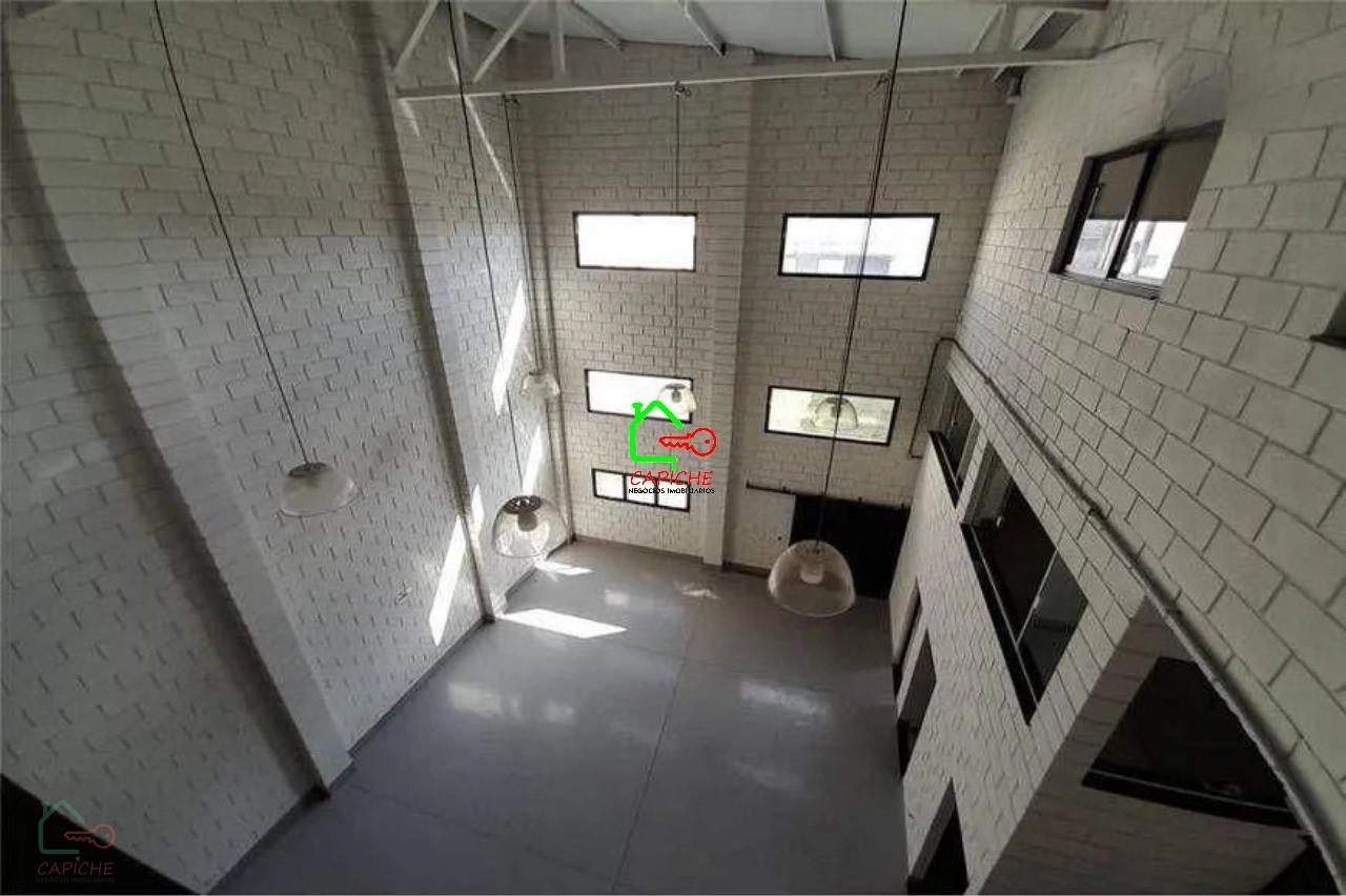 Depósito-Galpão, 326 m² - Foto 1