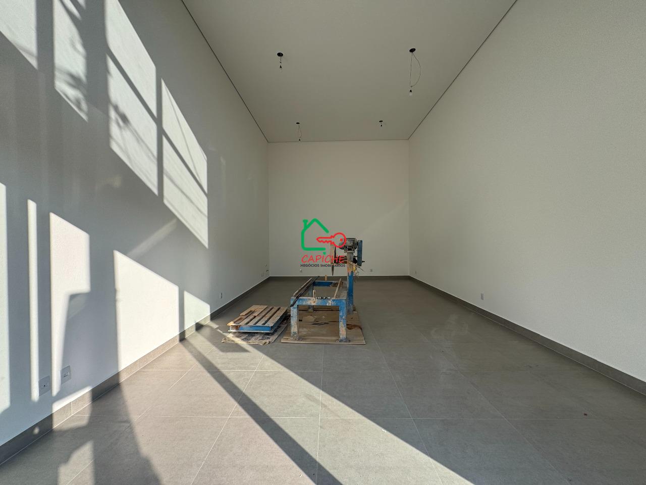 Loja-Salão, 55 m² - Foto 1