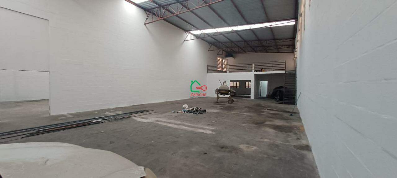 Depósito-Galpão, 474 m² - Foto 1