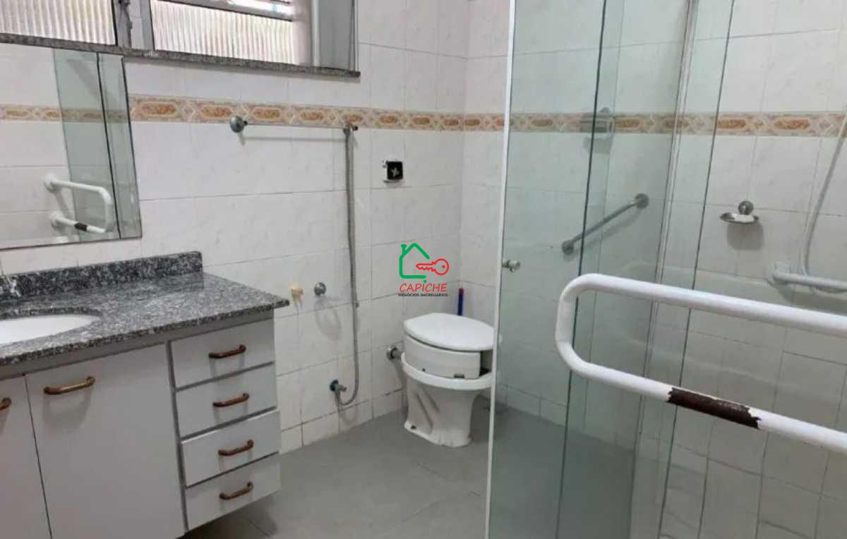 Casa, 3 quartos, 262 m² - Foto 1