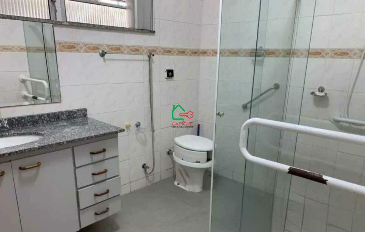 Casa, 3 quartos, 262 m² - Foto 1