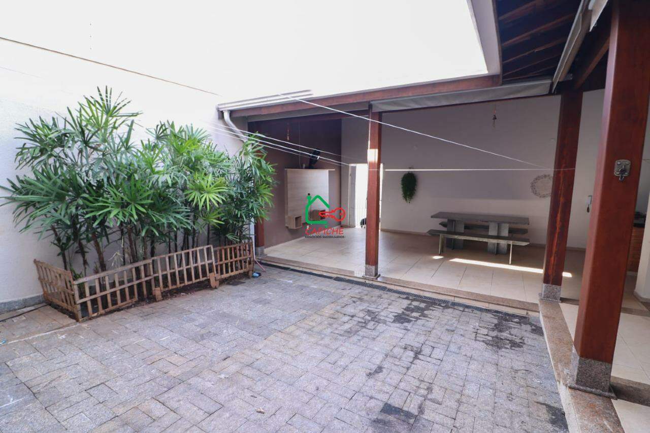 Casa, 3 quartos, 217 m² - Foto 22