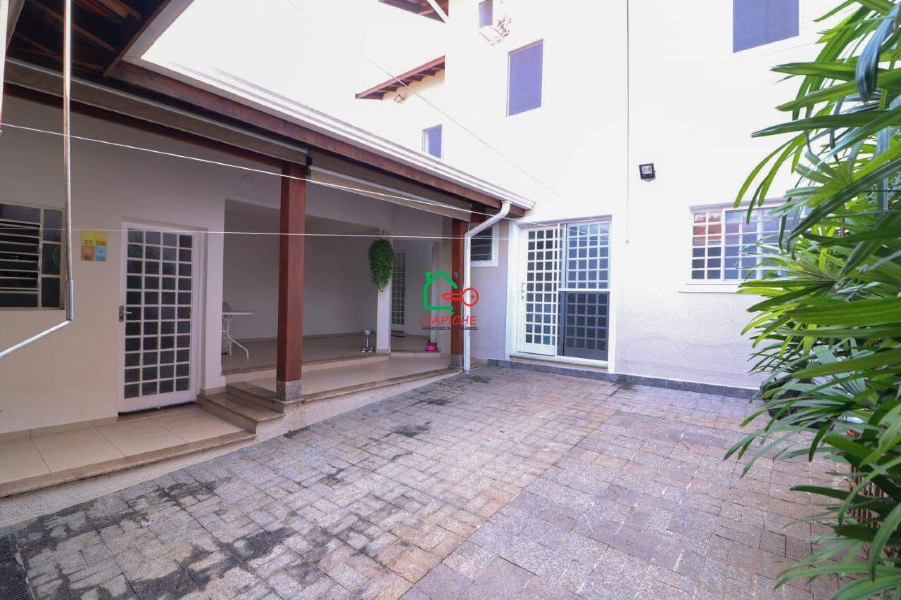 Casa, 3 quartos, 217 m² - Foto 24