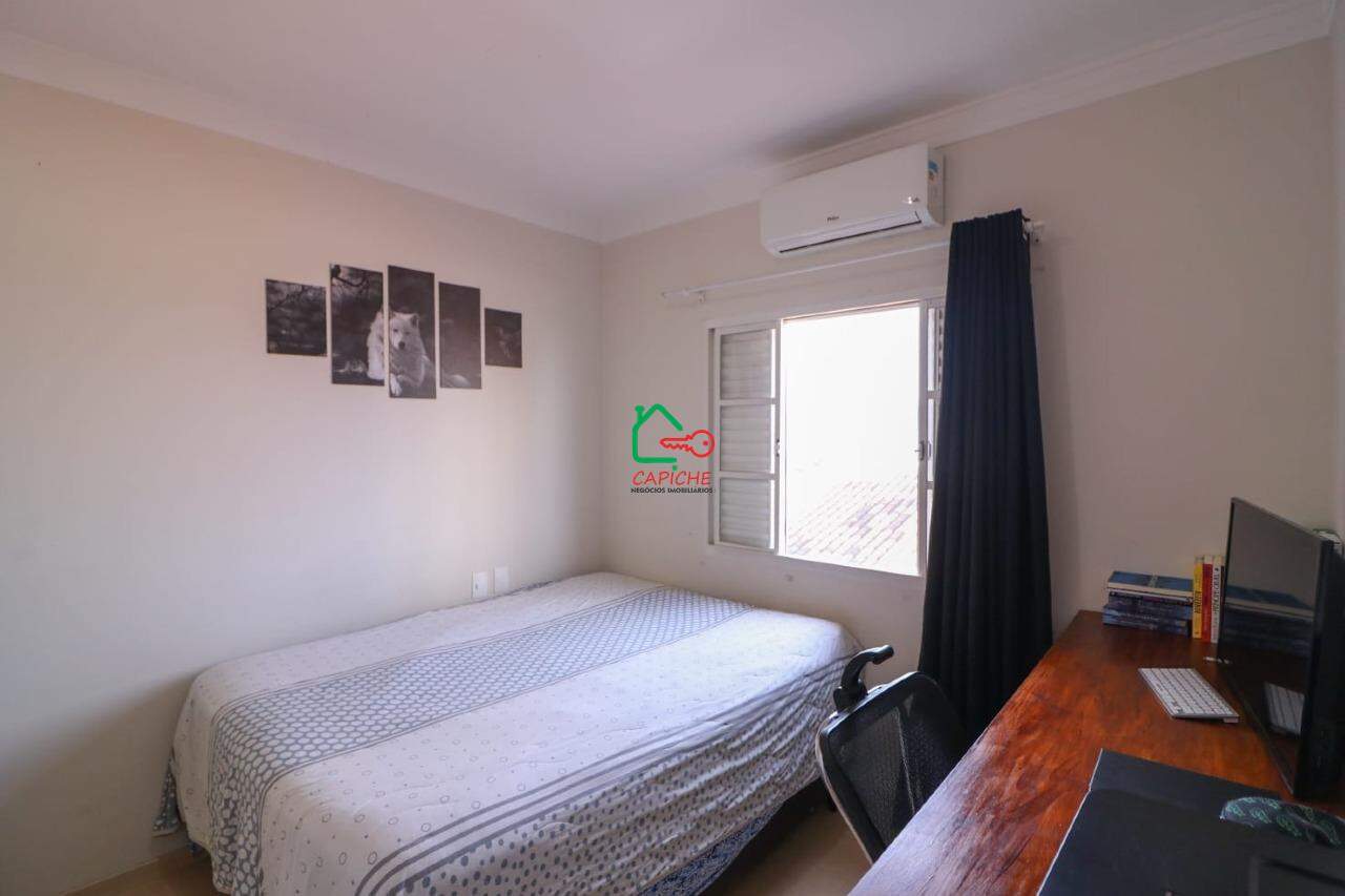 Casa, 3 quartos, 217 m² - Foto 9