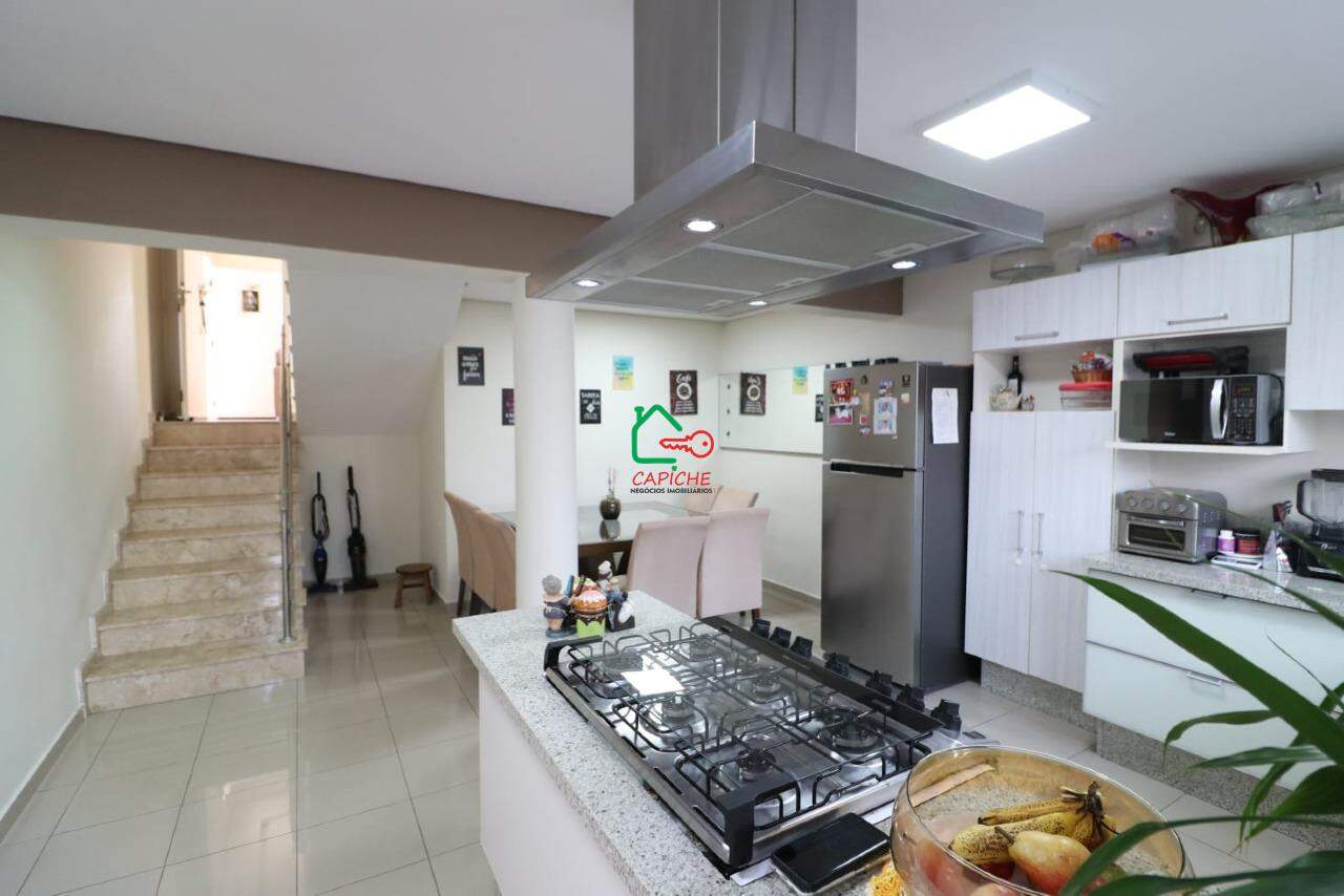 Casa, 3 quartos, 217 m² - Foto 23