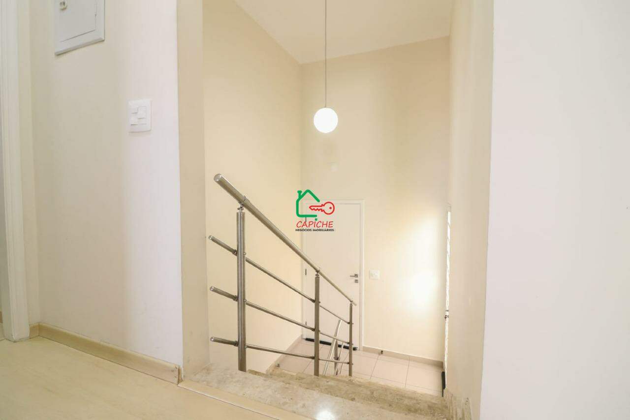 Casa, 3 quartos, 217 m² - Foto 8